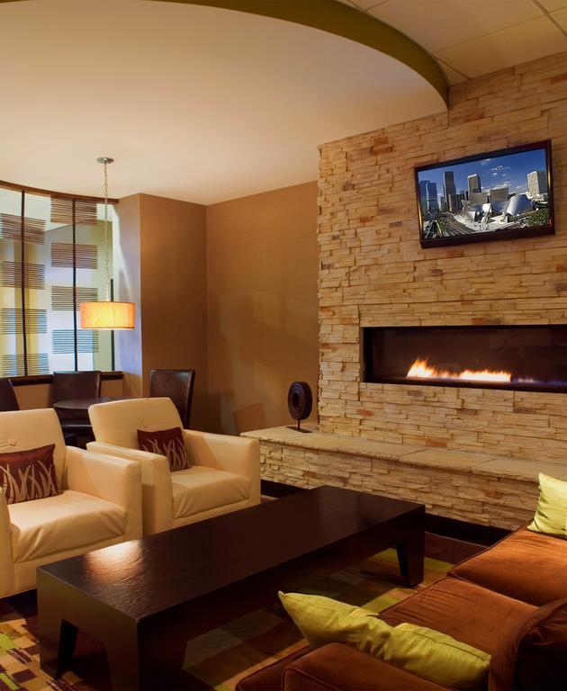 Holiday Inn Olathe Medical Center ภายนอก รูปภาพ